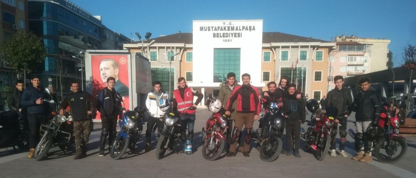 Motosiklet tutkunları M.Kemalpaşa’da buluştu 