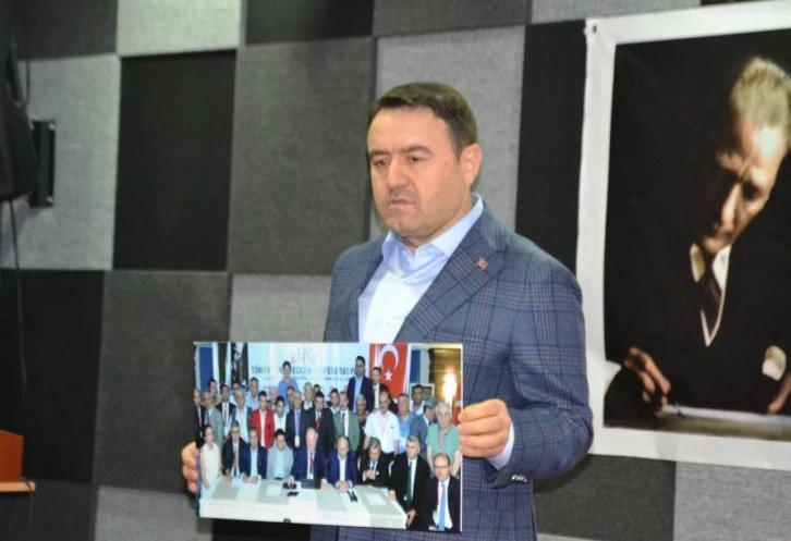 Kütahya Valisi Işın: Hain darbe girişimine karşı ilk bildiri Türkiye Gazeteciler Konfederasyonu'ndan gelmiştir