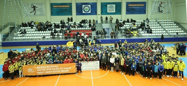 Bursa Nilüfer Belediyesi amatör sporcuların yanında