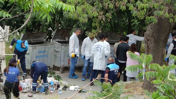 İki çöp konteynerinde parçalanmış erkek cesedi bulundu