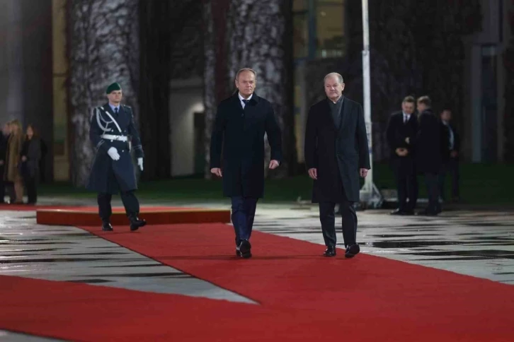 Polonya Başbakanı Tusk: "AB olarak askeri açıdan Rusya’dan daha zayıf olmamız için hiçbir sebep yok"
