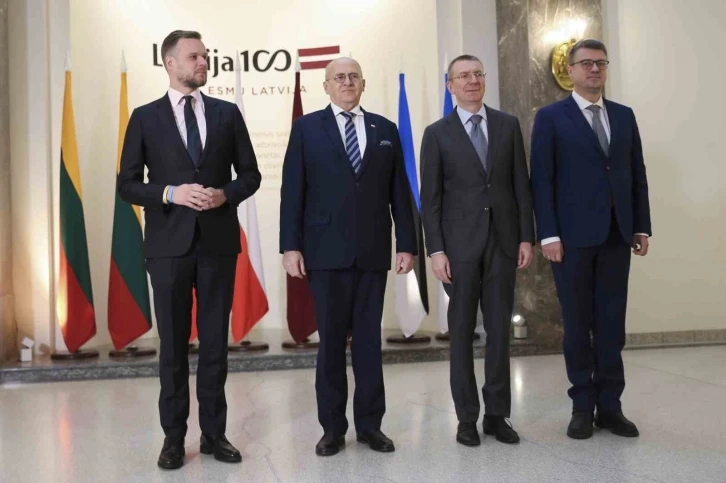 Polonya Dışişleri Bakanı Rau: "Polonya ve Baltık ülkeleri, Rusya’ya yönelik yaptırımların genişletilmesi konusunda hemfikir"
