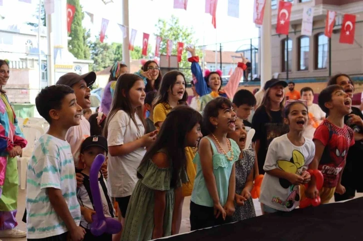 "Bizim Köyde Şenlik Var" programı başladı
