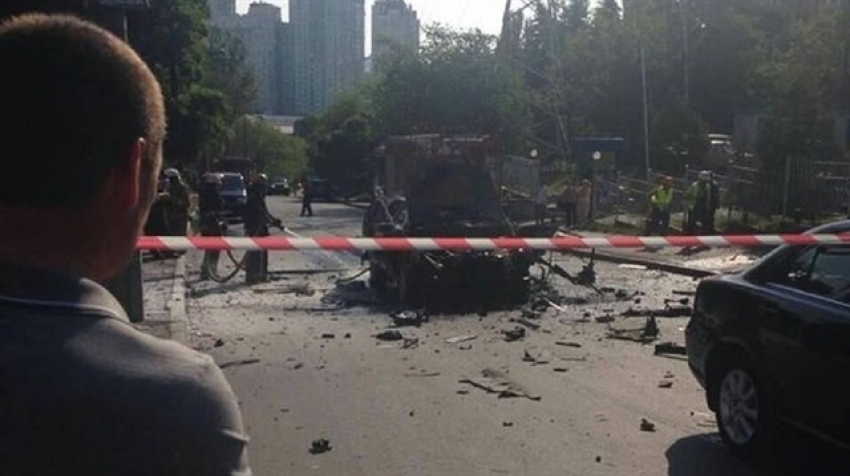 Ukrayna'da bomba yüklü araç patladı