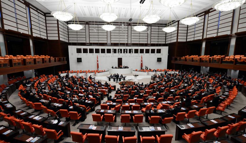 Meclis'te 30 milletvekiline oda çözümü aranıyor