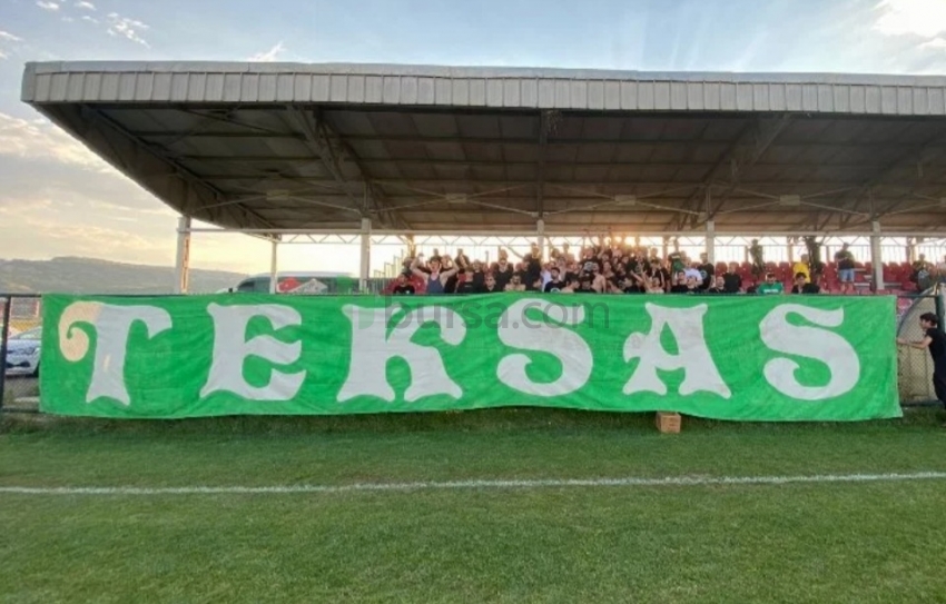 Bursaspor Taraftarı Afyon'da takımını yalnız bırakmadı 