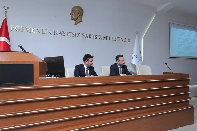 Seçim Güvenliği Toplantısı Eskişehir Valisi Hüseyin Aksoy’un başkanlığında yapıldı
