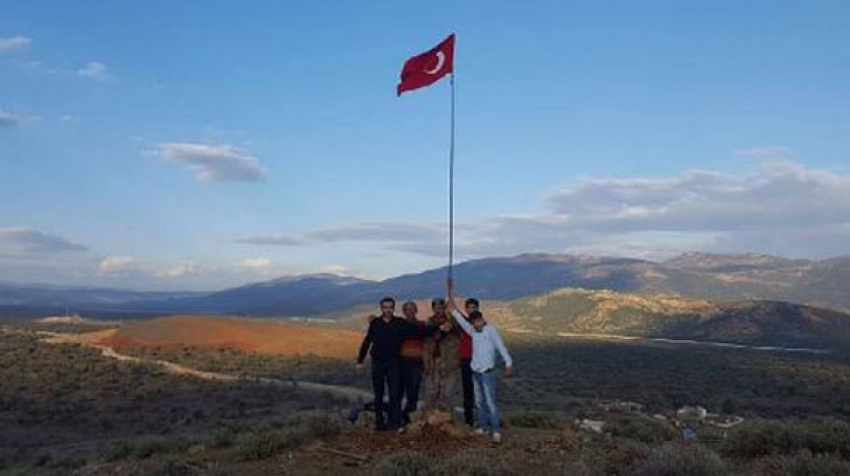 Sınırda sözde PKK bayrağı krizi