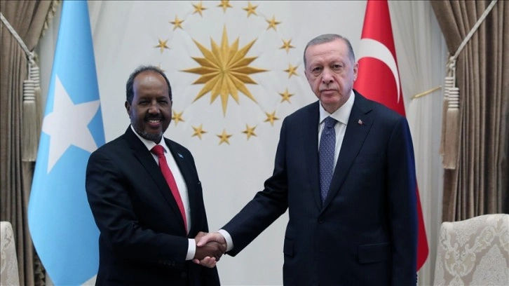 Somali Cumhurbaşkanı Mahmud'dan Cumhurbaşkanı Erdoğan'a tebrik telefonu