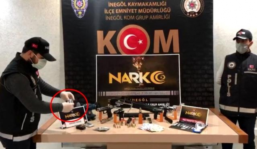 Bursa'da uyuşturucu ve silah operasyonu