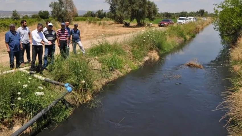 Tarımsal sulama kanalına siyanür karıştı: 8 işçi zehirlendi