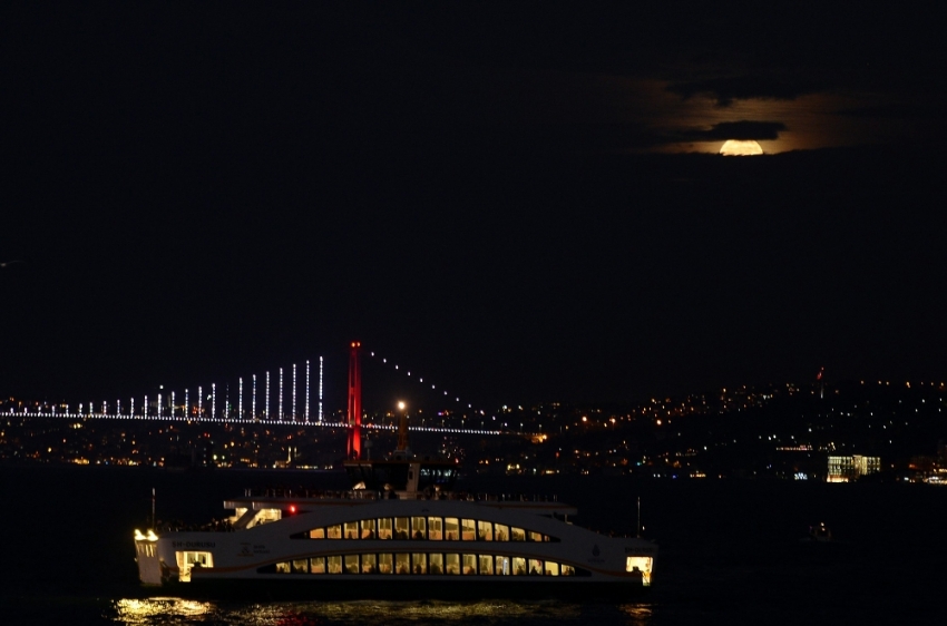 ’’Süper Ay’’ İstanbul’dan izlendi’