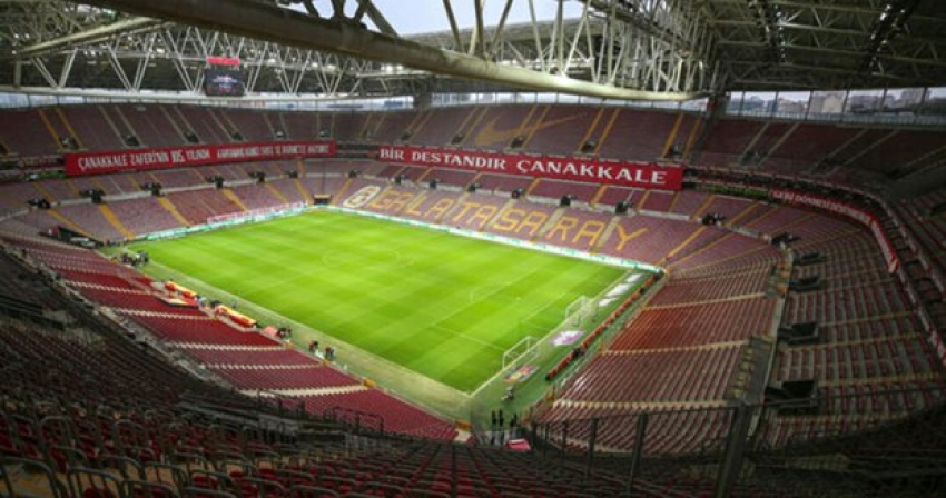 Süper Lig'de maçlar seyircili oynanacak mı?