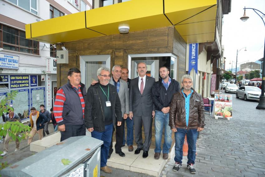Bursa'da taksi durakları yenileniyor
