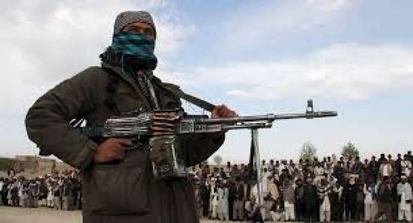 Taliban militanları, Sangin ilçesini kontrol altına aldı
