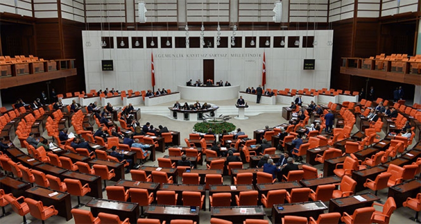 Kanun Mecliste kabul edildi