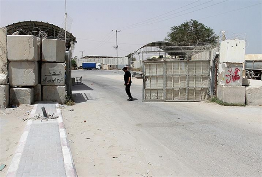 İsrail, Gazze’nin tek ticari sınır kapısını kapattı