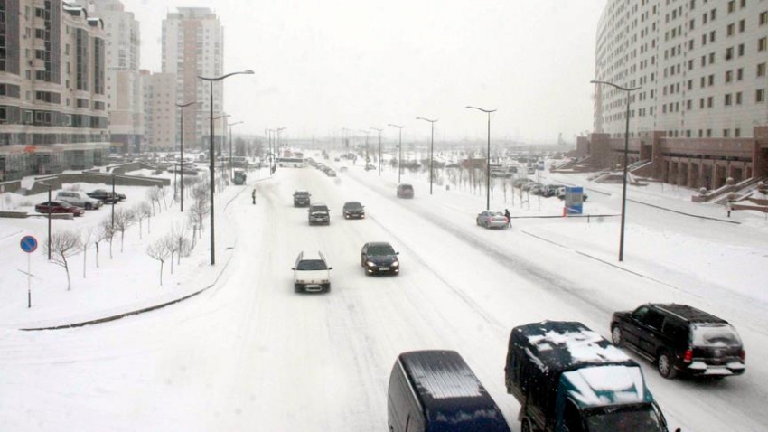 Astana'da kar fırtınasından acil durum ilan edildi