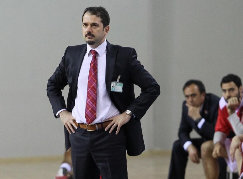 TOFAŞ Basketbol, başantrenörlük görevi için Ahmet Çakı ile anlaştı