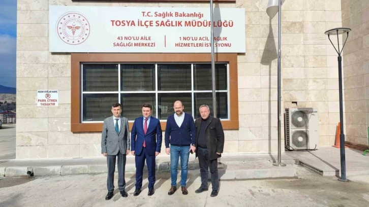 Tosya Belediye Başkanı Kavaklıgil, sağlık çalışanlarının Tıp Bayramı’nı kutladı
