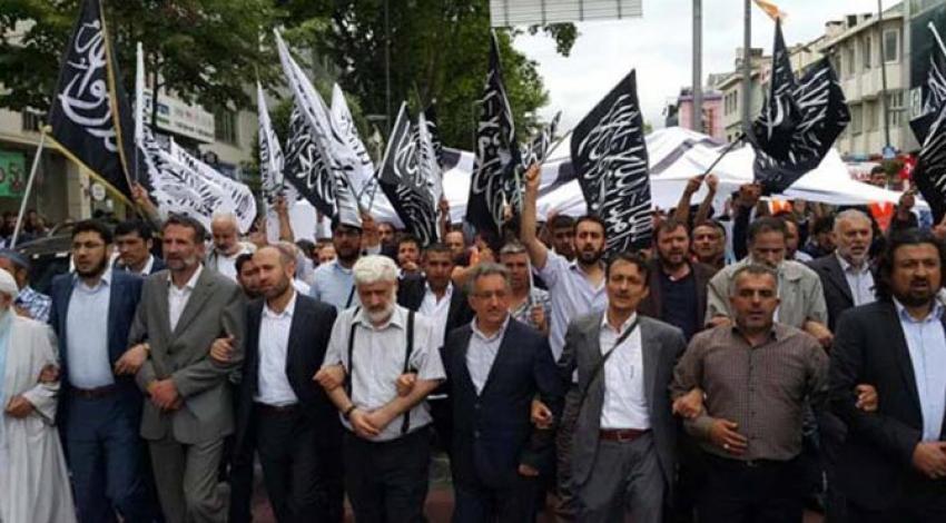İstanbul'un göbeğinde 'hilafet' için gösteri yaptılar!