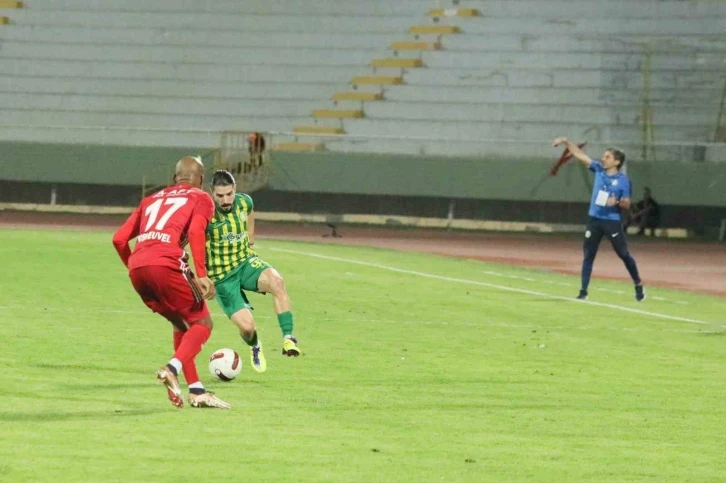 Trendyol 1. Lig: Şanlıurfaspor: 0 - Erzurumspor FK: 0 (İlk yarı)