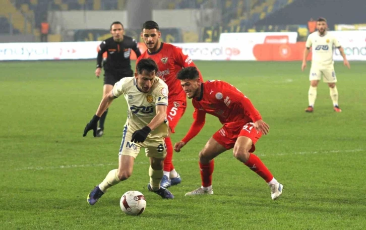 Trendyol Süper Lig: MKE Ankaragücü: 0 - Hatayspor: 0 (İlk yarı)
