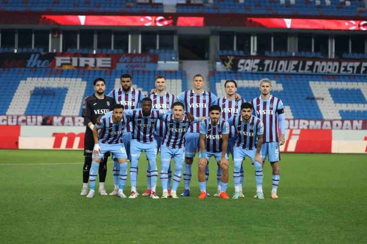 Trendyol Süper Lig: Trabzonspor: 0 - MKE Ankaragücü: 1 (İlk yarı)
