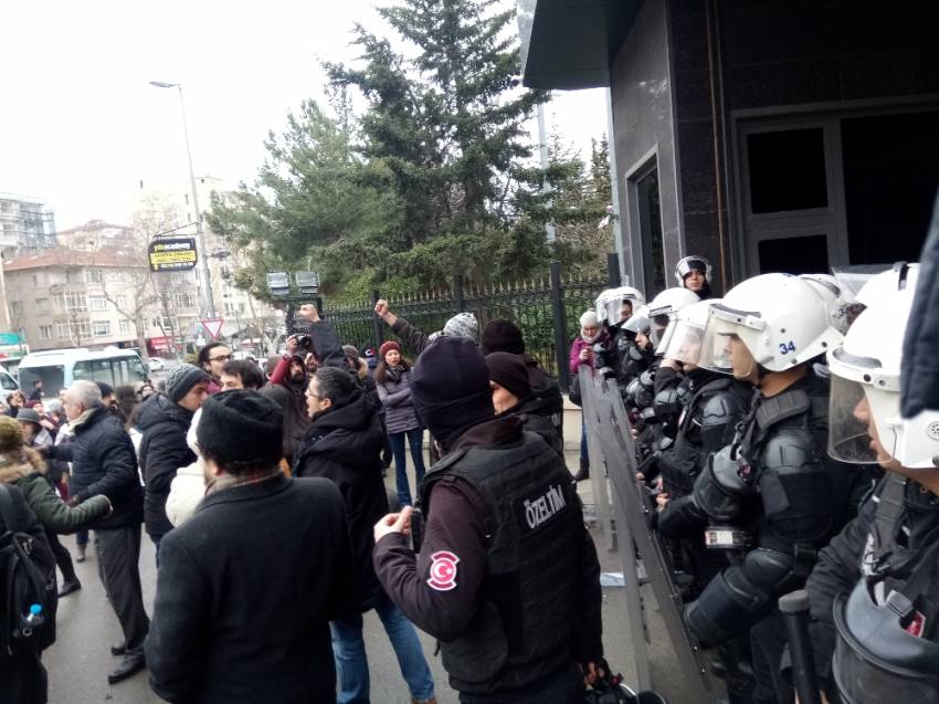 Marmara Üniversitesinde tehlikeli gerginlik