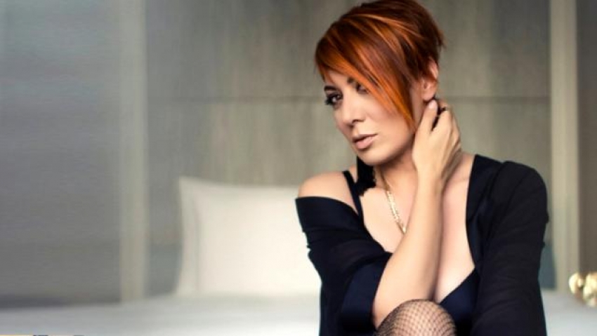 Ünlü şarkıcı, Ankara Anlaşması'yla Londra'ya yerleşti