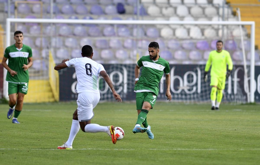 Bursaspor Afyon Kampı'ndaki ilk hazırlık maçına çıktı 