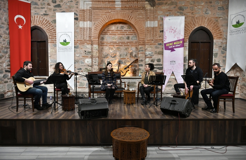 Osmangazi Belediyesi'nden genç sanatçılara destek