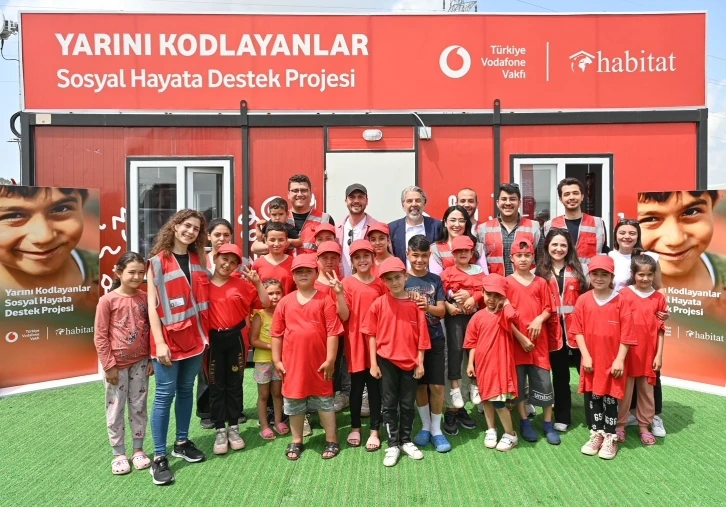 ’Yarını Kodlayanlar Sosyal Hayata Destek’ projesinde ikinci konteyner sınıf Kahramanmaraş’ta açıldı
