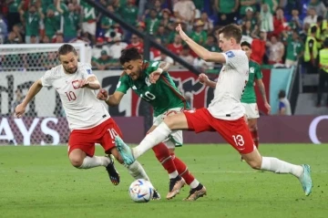  Meksika: 0 - Polonya: 0