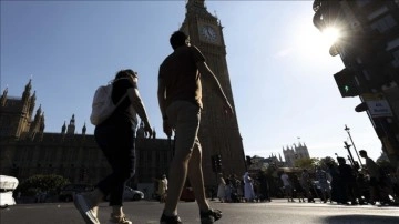 2022, İngiltere'nin "en sıcak yılı" olarak kayda geçecek