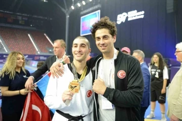 26. Dünya Tekvando Şampiyonası’nda Hakan Reçber ve Nafia Kuş’tan çifte altın madalya
