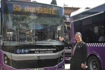 70 kişilik otobüsün Ayşegül kaptanı
