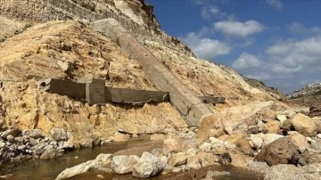 AA ekibi Derne'de felakete yol açan El-Bilad Barajı'nı görüntüledi