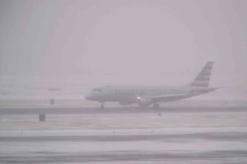 ABD’de 2 binden fazla uçuş kar fırtınası nedeniyle iptal edildi
