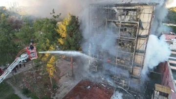 Adana’da hastane yangınında 2 küçük kız çocuğu gözaltına alındı
