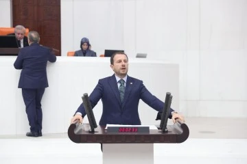 AK Parti Bursa Milletvekili Ahmet Kılıç: Gençlerimiz büyük başarıların öncüsü 
