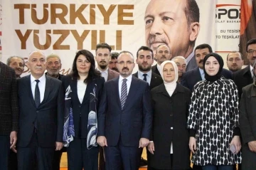 AK Parti Grup Başkanvekili Turan: “Anketlerde Cumhurbaşkanı Erdoğan’ın oyu yüzde 50’den fazla”
