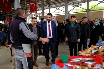 AK Partili Mustafa Yıldırım'a Yenişehir'de yoğun ilgi
