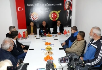 Alanyaspor Başkanı Çavuşoğlu: &quot;Maçın sonucuyla oynandı. Ben böyle bir penaltı görmedim&quot;