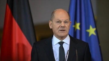 Almanya Başbakanı Olaf Scholz: 2024 bütçesinde kemer sıkma kararları olacak