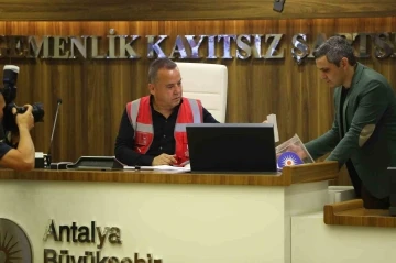 Antalya Büyükşehir Belediye Meclisi yeni dönemin ilk toplantısını yaptı
