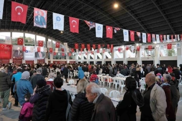 Antalya Büyükşehir Belediyesi’nden iftar sofrası
