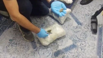 Antalya’da 34 kilogram uyuşturucu ele geçirilen operasyonda 1 kişi tutuklandı
