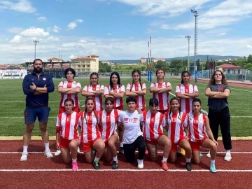 Antalyaspor Ragbi Kadın Takımı’ndan çeyrek final
