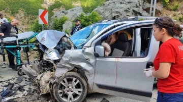 Artvin’de bayram dönüşü trafik kazası: 8 yaralı
